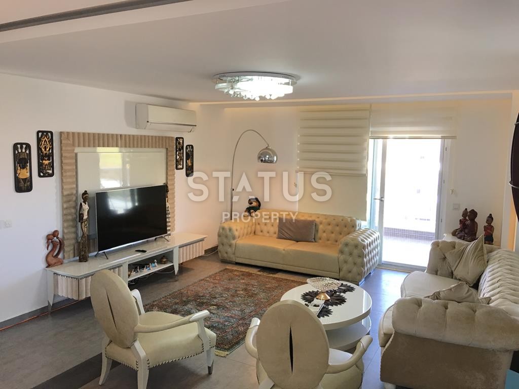 Furnished 4+1 apartment in Oba, 192 m2 фото 6