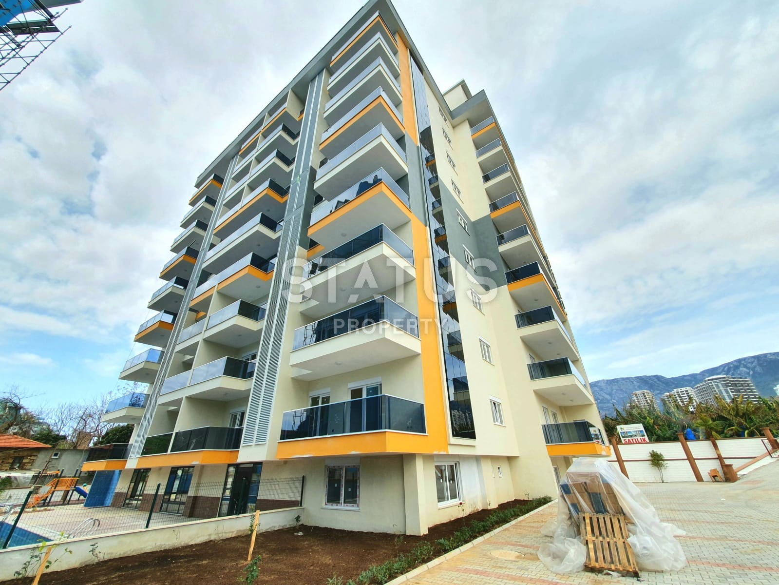Квартира 1+1 в новом комплексе с инфраструктурой, 50 м2. Махмутлар, Алания. фото 1