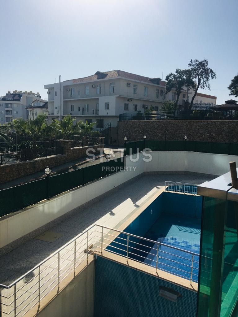 Большая двухкомнатная квартира в новом комплексе, 75 м2. Тосмур, Алания. фото 17