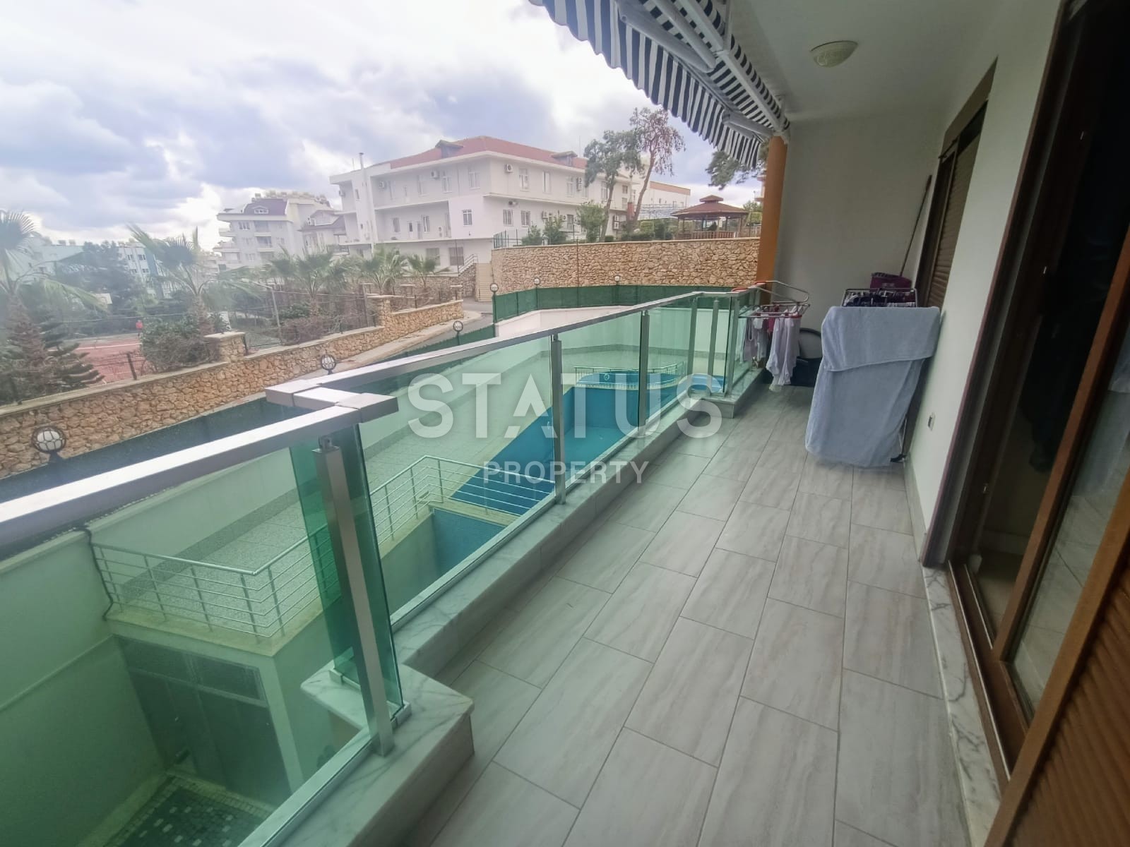 Большая двухкомнатная квартира в новом комплексе, 75 м2. Тосмур, Алания. фото 28