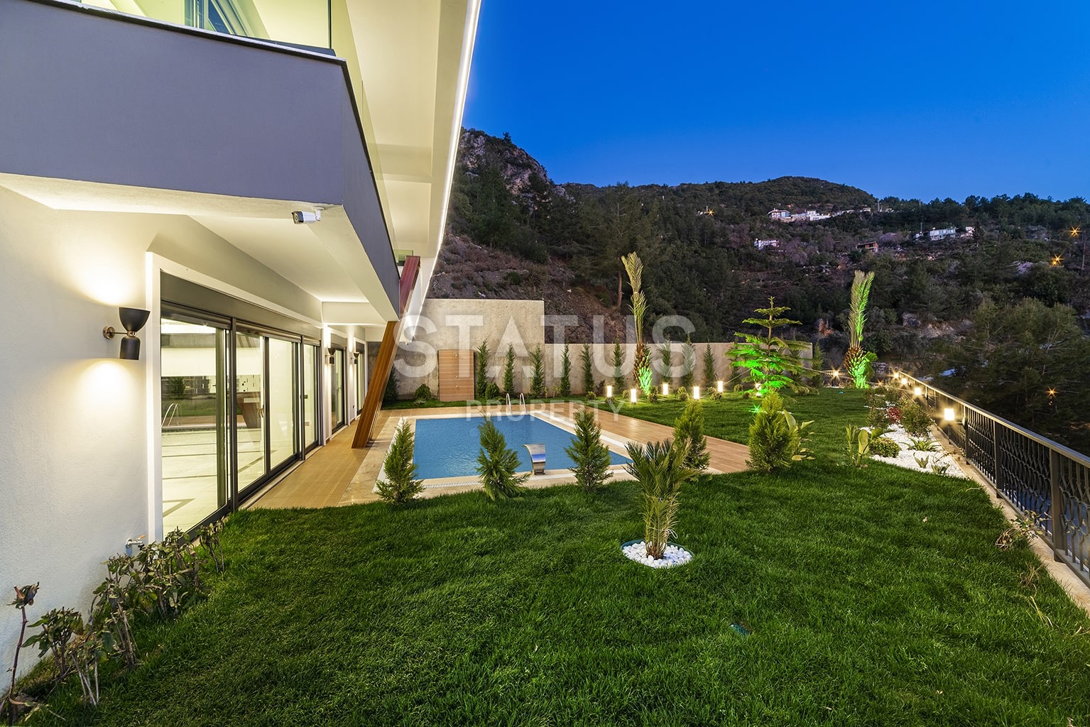 Premium class villas with panoramic views of the Mediterranean Sea. 258 m2. Center, Alanya фото 8