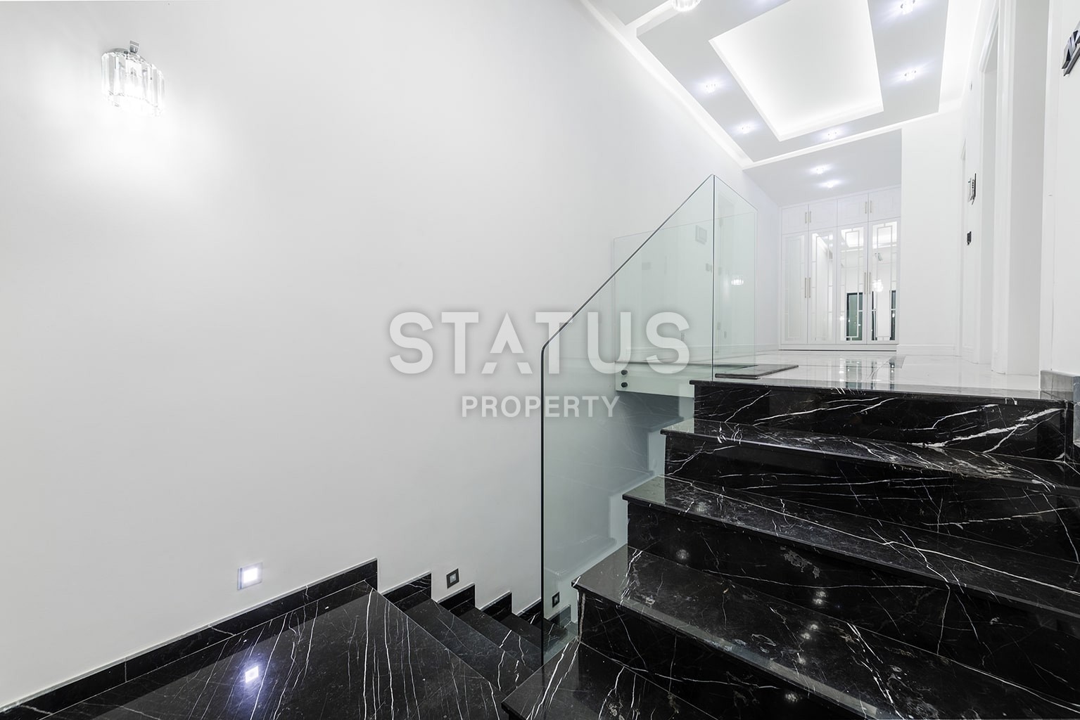 Premium class villas with panoramic views of the Mediterranean Sea. 258 m2. Center, Alanya фото 29