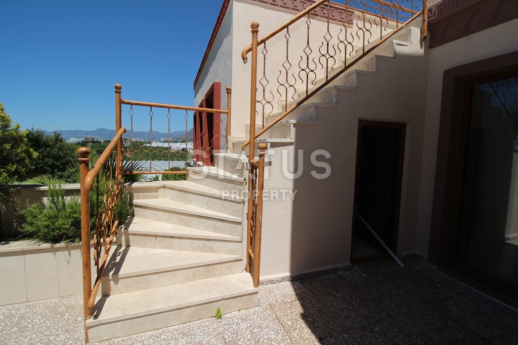 Двухэтажная вилла с собственным бассейном и двориком по супер цене,135 м2 фото 11