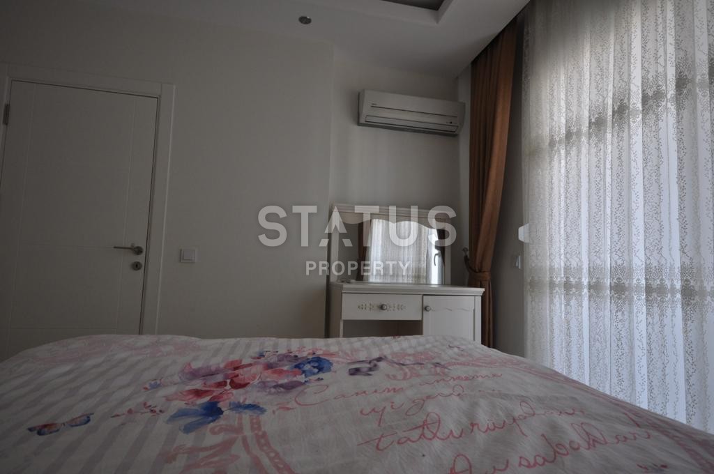 Просторная квартира 1+1 с мебелью и техникой у моря в районе Кестель, 70 м2. фото 9