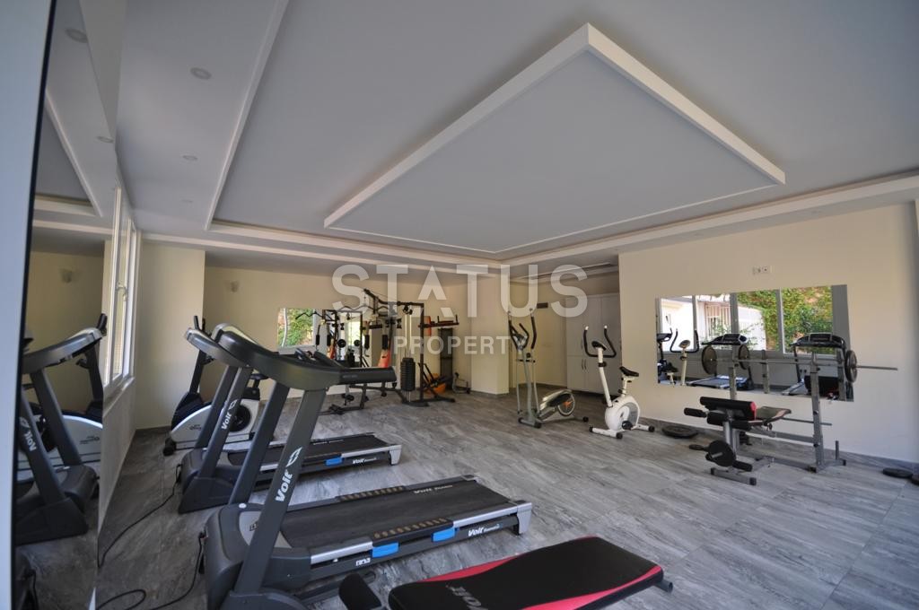 Просторная квартира 1+1 с мебелью и техникой у моря в районе Кестель, 70 м2. фото 26