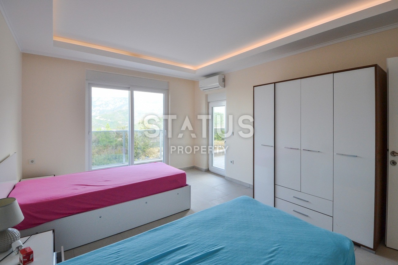 Luxurious villa layout 4+1, 220m2 with sea and mountain views in the Kargicak area фото 21