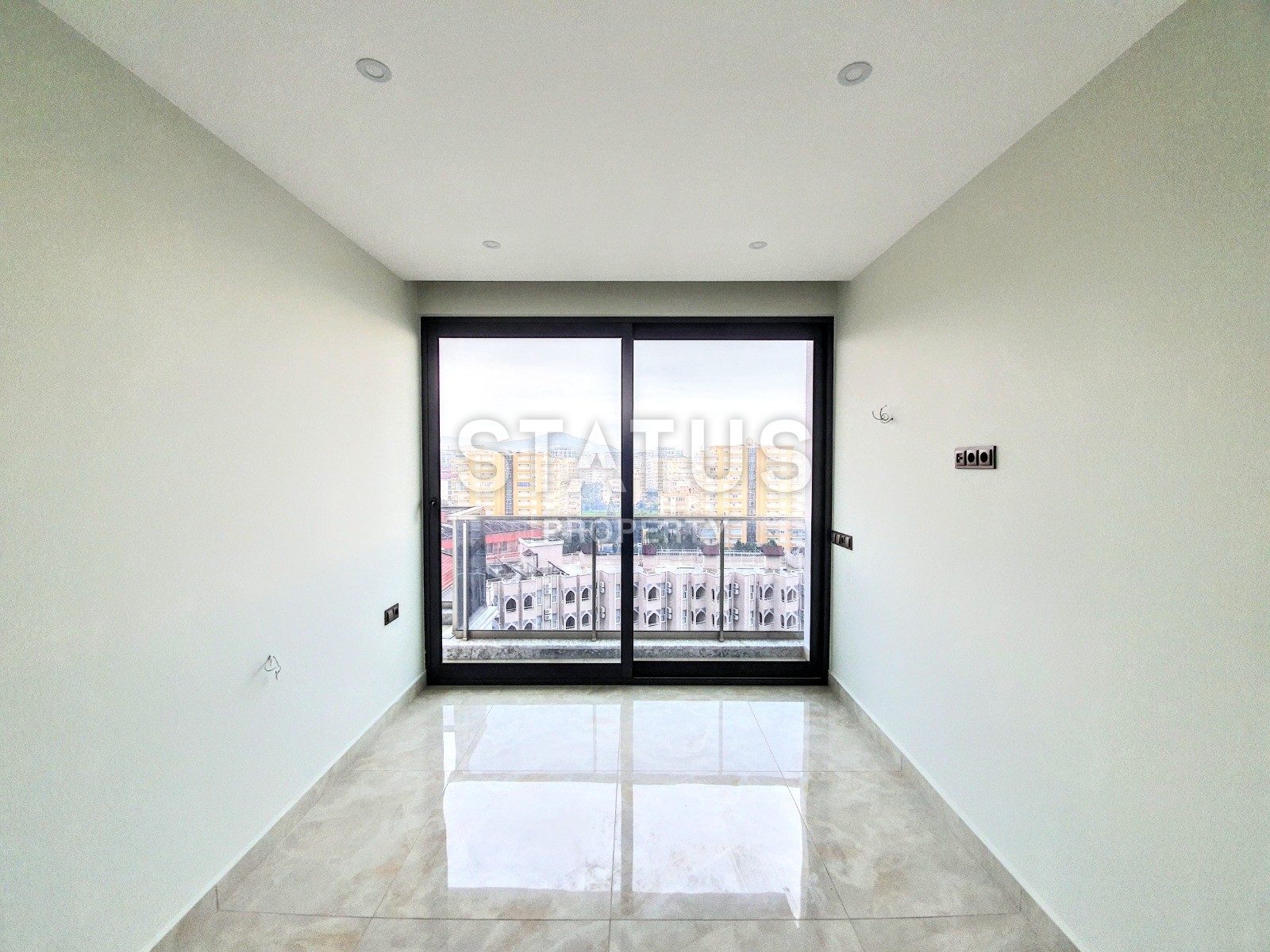 Апартаменты 1+1 в новом элитном комплексе на первой линии в Махмутларе, 55 м2. фото 30