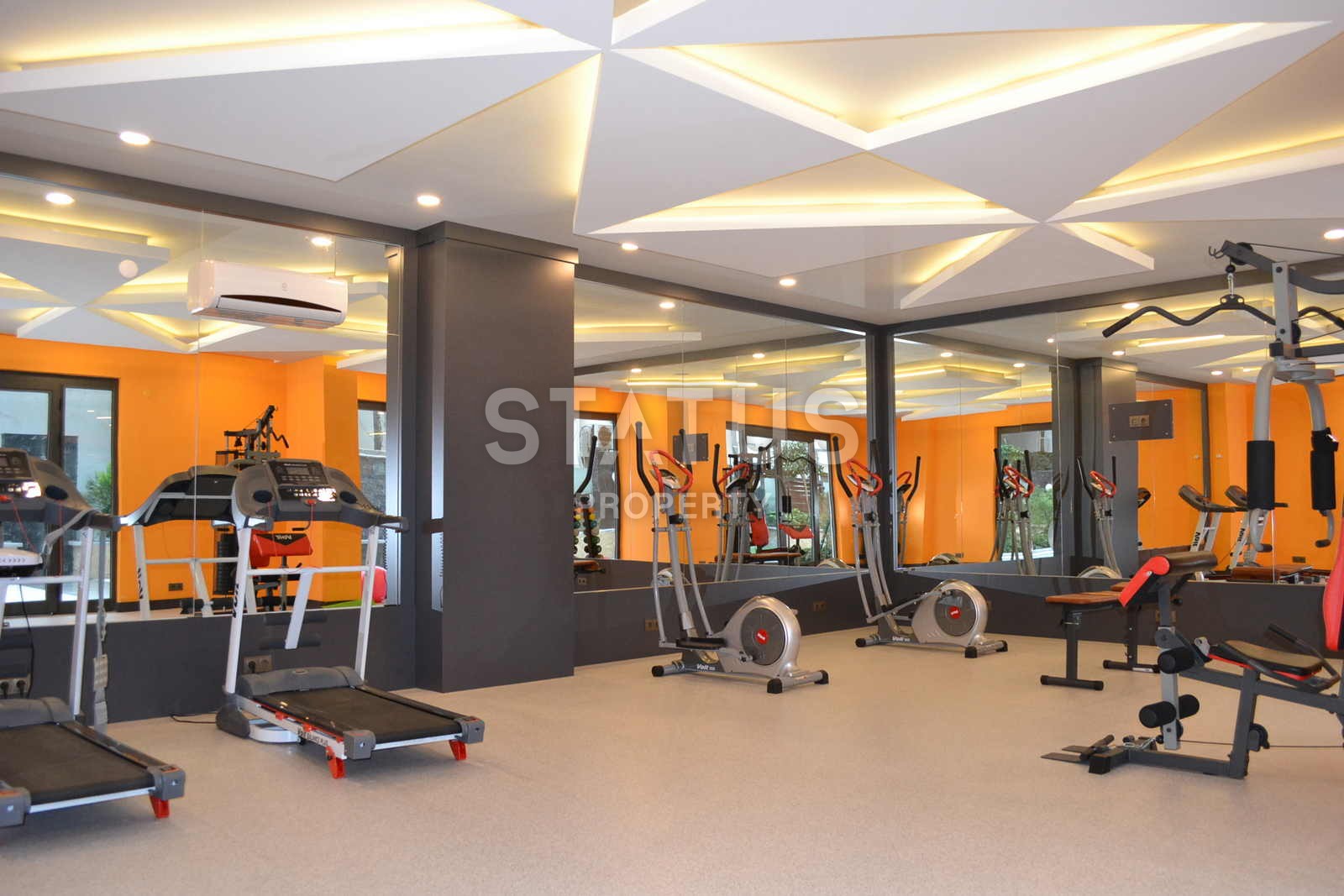 Апартаменты 1+1 в новом элитном комплексе на первой линии в Махмутларе, 55 м2. фото 42