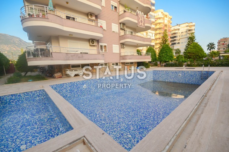 Квартира 2+1 с видом на горы в нескольких шагах от моря в районе Махмутлар, 115 м2. фото 1