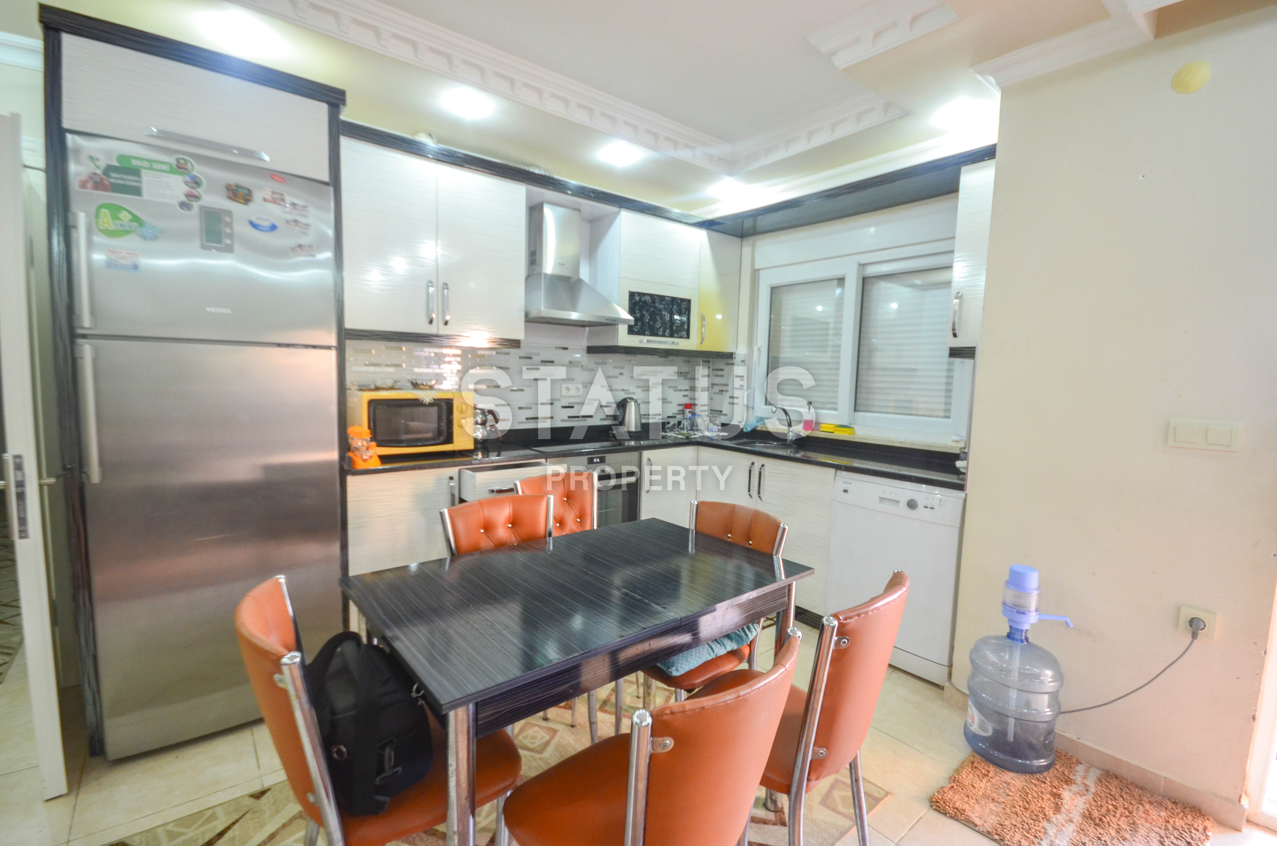 Квартира 2+1 с видом на горы в нескольких шагах от моря в районе Махмутлар, 115 м2. фото 13