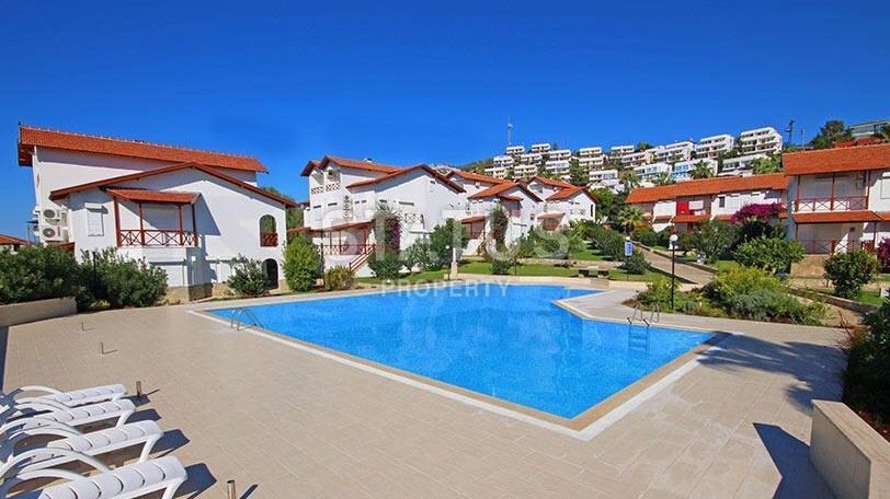 Таунхаус планировки 3+1, 145м2 с собственной территорией в районе Демирташ, Аланья фото 3