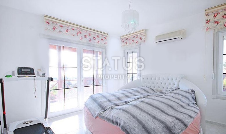 Таунхаус планировки 3+1, 145м2 с собственной территорией в районе Демирташ, Аланья фото 7