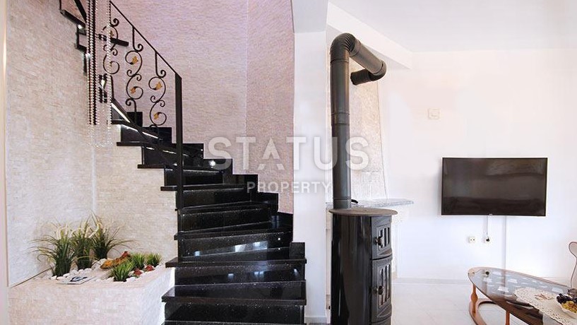 Таунхаус планировки 3+1, 145м2 с собственной территорией в районе Демирташ, Аланья фото 12