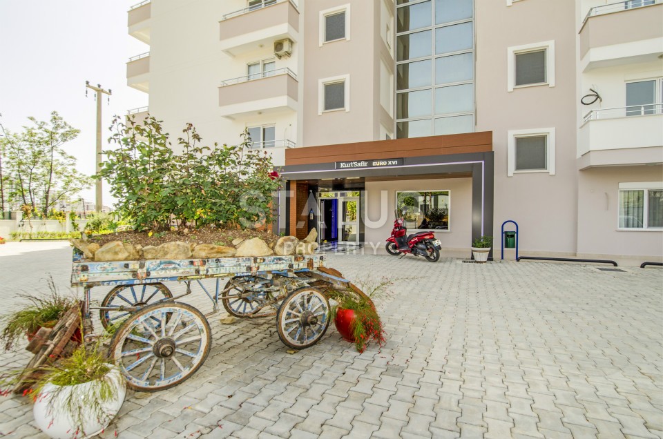 Furnished apartment 1+1 overlooking the sea and the historic city of Naula, 75 m2. Mahmutlar, Alanya. фото 6