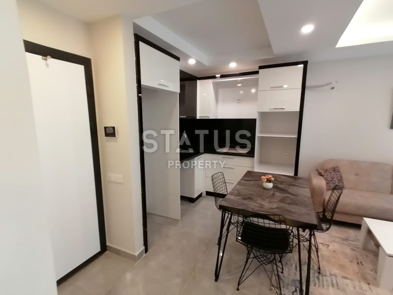 В новом комплексе с бассейном квартира 1+1, 55 м2. Махмутлар, Алания. фото 7