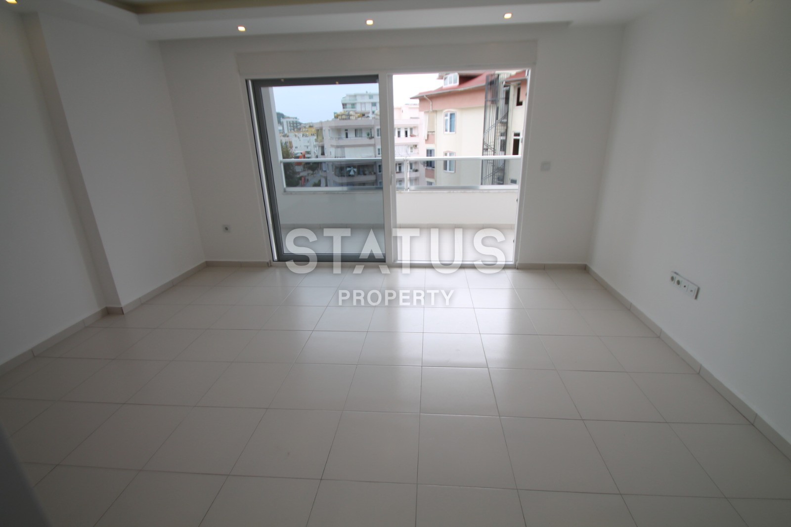 Квартира 1+1, 65 м2 в хорошем комплексе района Махмутлар. фото 6