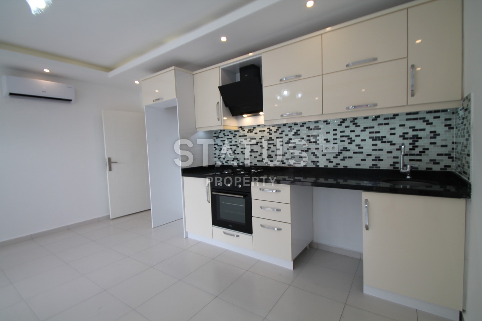 Квартира 1+1, 65 м2 в хорошем комплексе района Махмутлар. фото 8