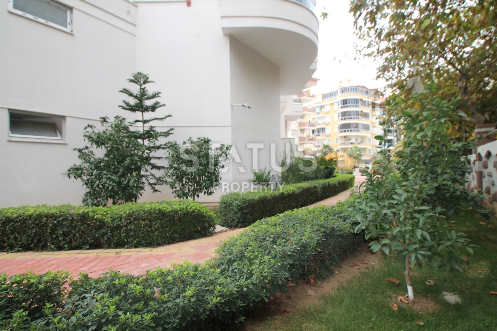 Квартира 1+1, 65 м2 в хорошем комплексе района Махмутлар. фото 19