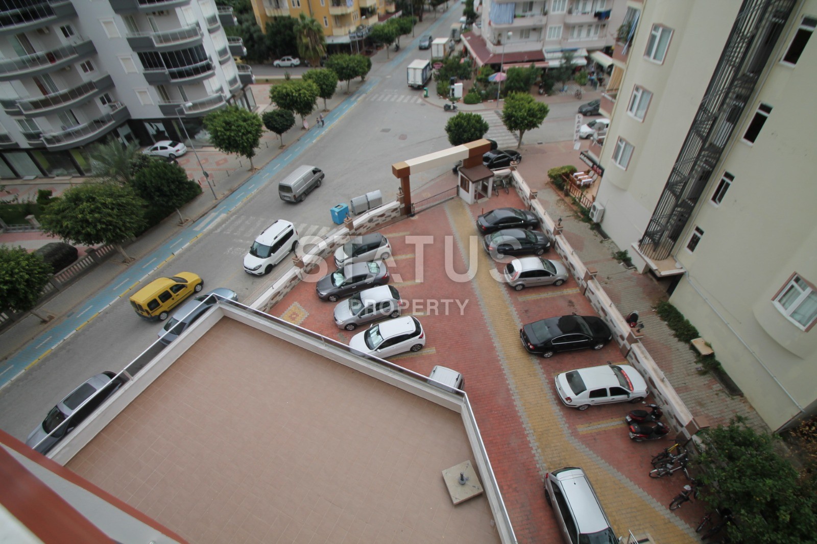 Квартира 1+1, 65 м2 в хорошем комплексе района Махмутлар. фото 20