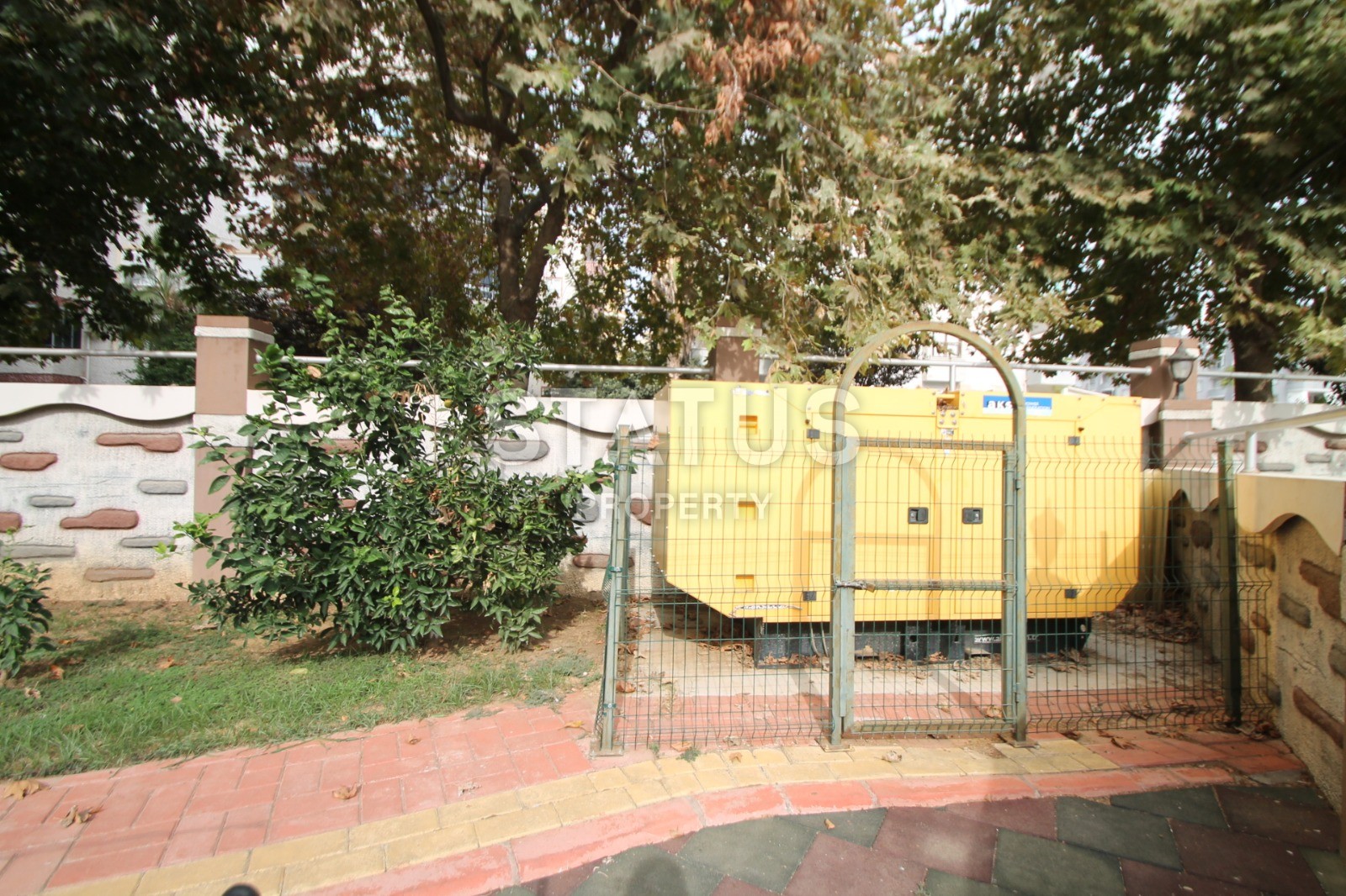 Квартира 1+1, 65 м2 в хорошем комплексе района Махмутлар. фото 26