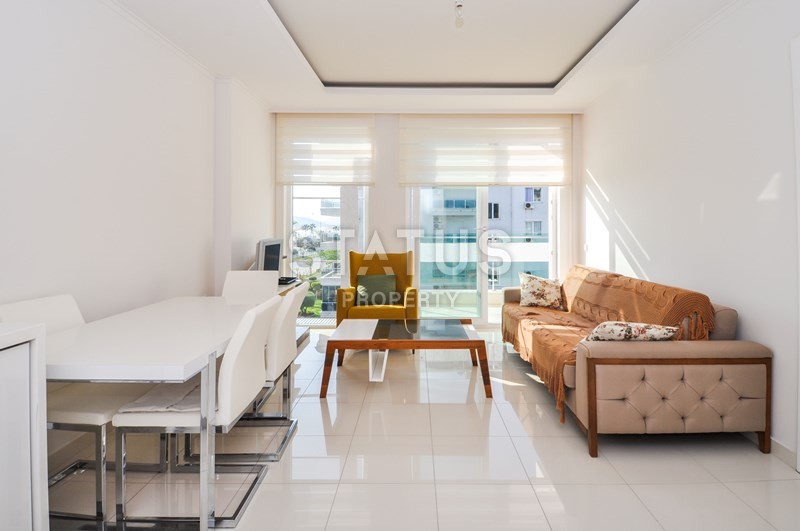 Апартаменты с мебелью на первой береговой линии с видом на море в Кестеле. 70 кв.м. фото 7