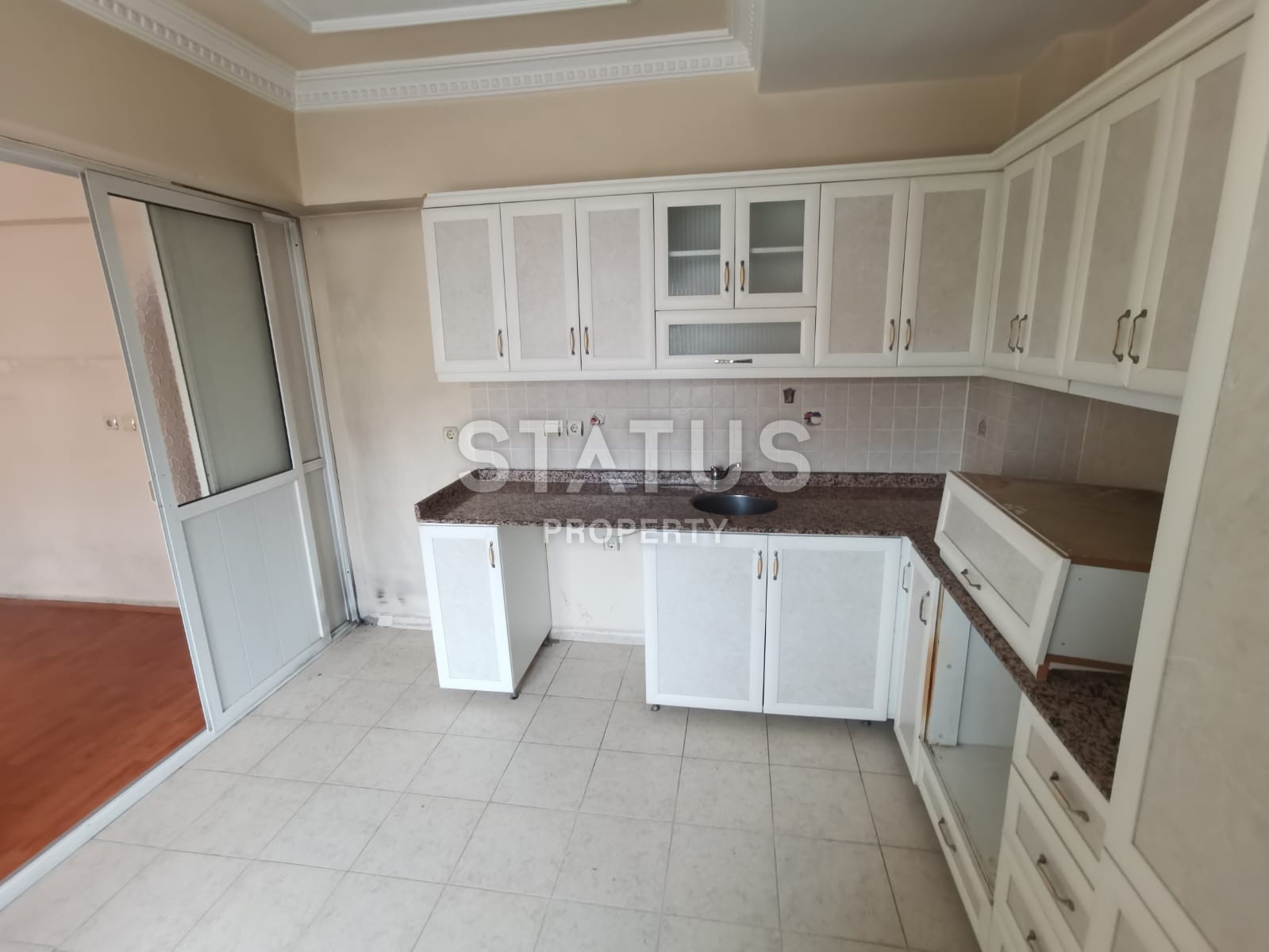 Apartment 2+1, 100 m2 at a good price in the central part of Alanya. фото 9