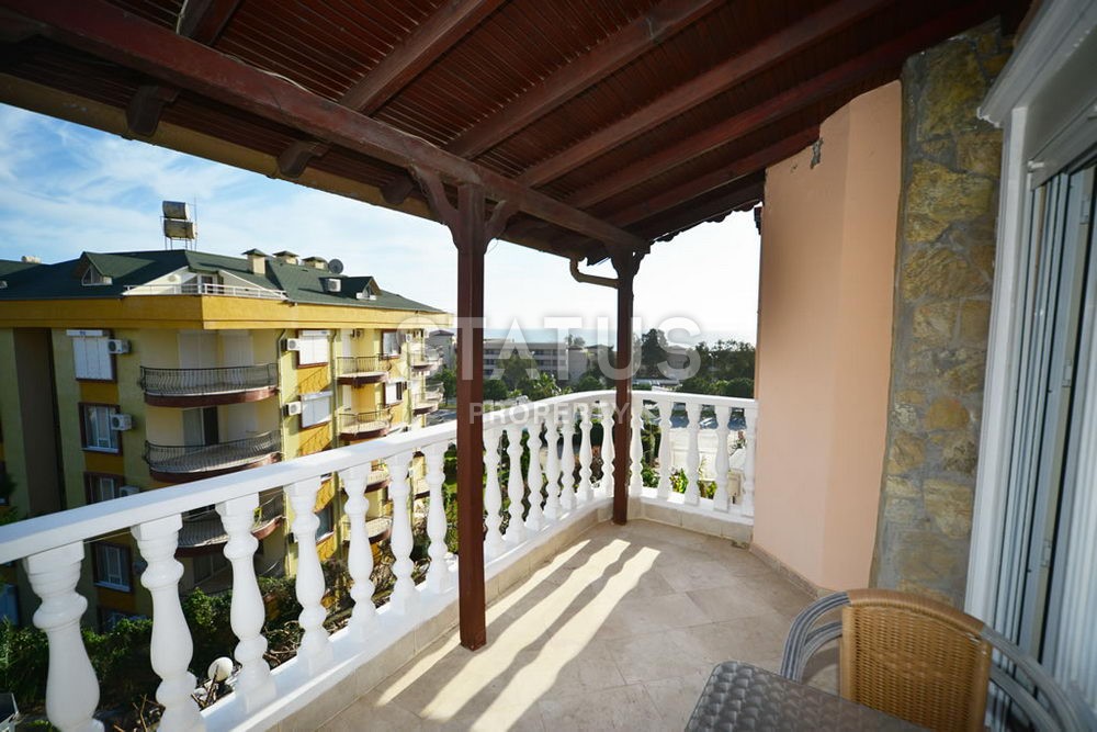 Triplex villa 5+1, 240 m2 with stunning views and excellent location in Kestel. фото 19