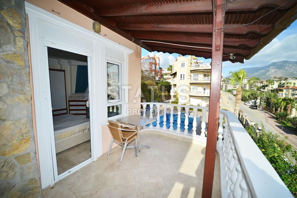 Triplex villa 5+1, 240 m2 with stunning views and excellent location in Kestel. фото 21