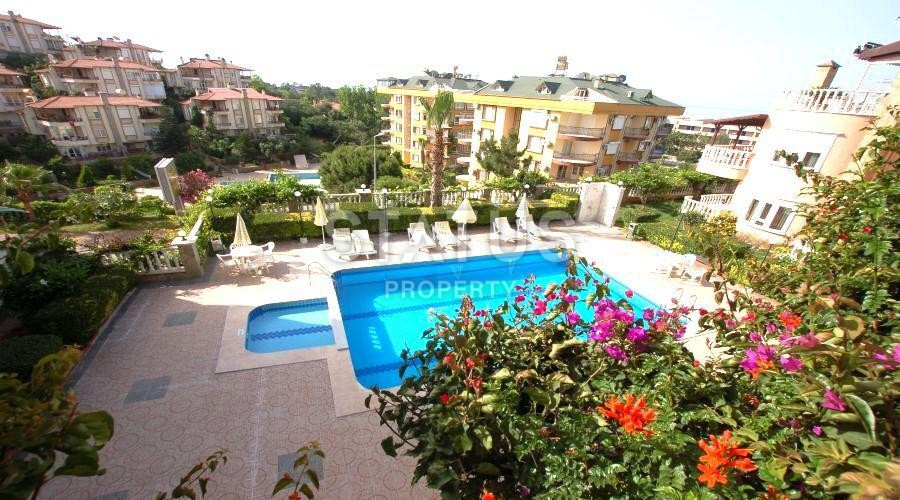 Triplex villa 5+1, 240 m2 with stunning views and excellent location in Kestel. фото 23