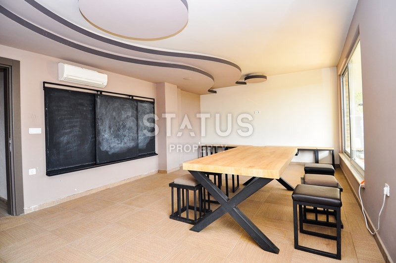 Апартаменты с мебелью на первой береговой линии с видом на море в Кестеле. 70 кв.м. фото 20