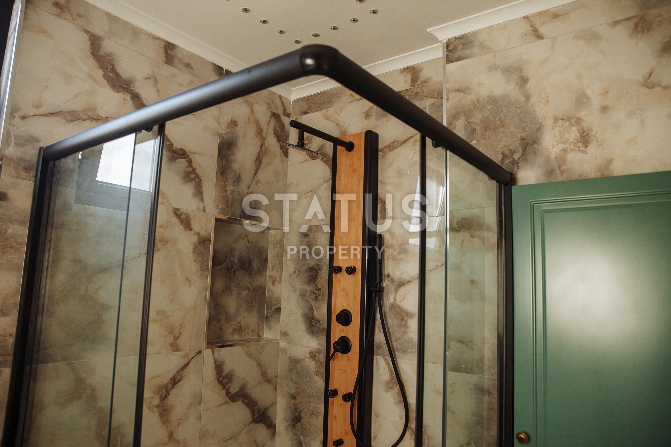 Luxurious new villa layout 4+2, 300 m2 in the heart of Alanya фото 20