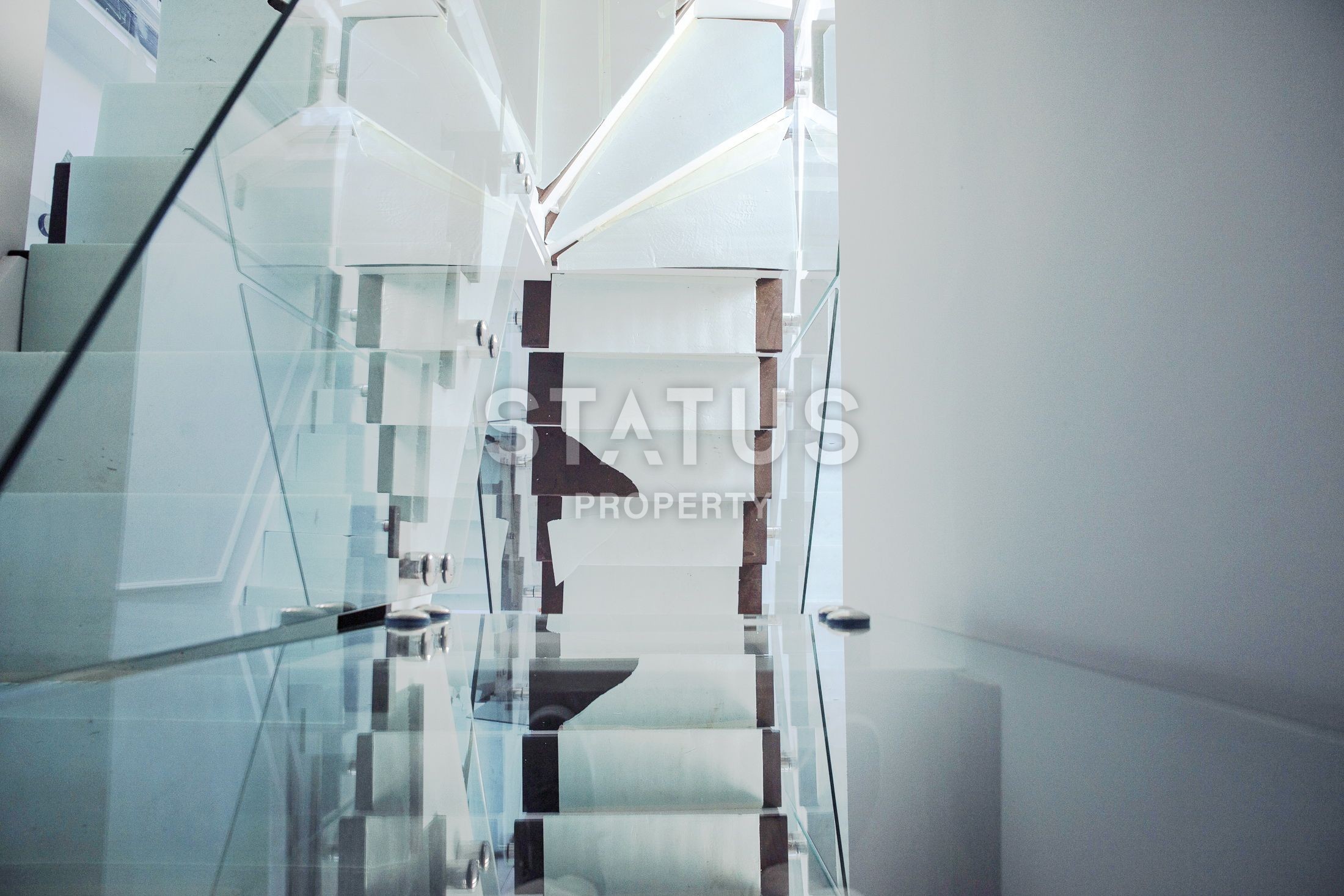 Luxurious new villa layout 4+2, 300 m2 in the heart of Alanya фото 4