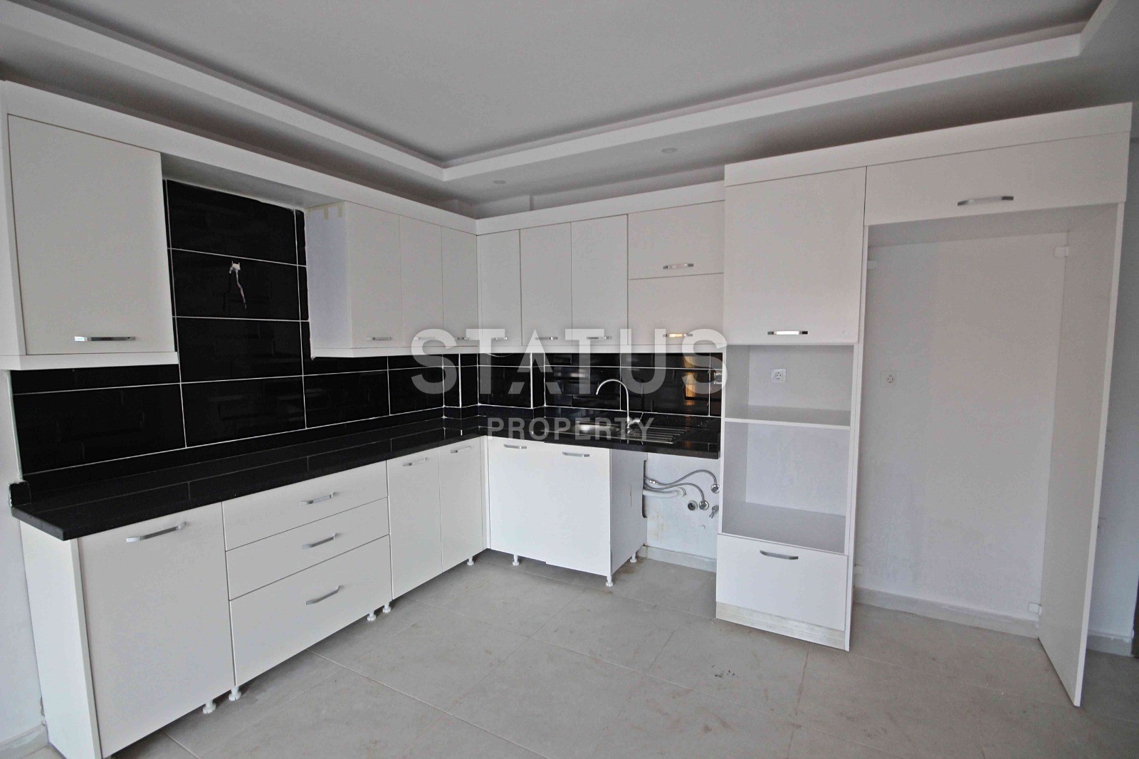 Spacious apartment 1+1, 65m2 in a luxury complex in the Kargicak area. фото 13