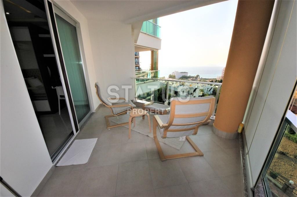 Three-room apartment 130 m2 overlooking the sea and the forest in Kargicak area. фото 9