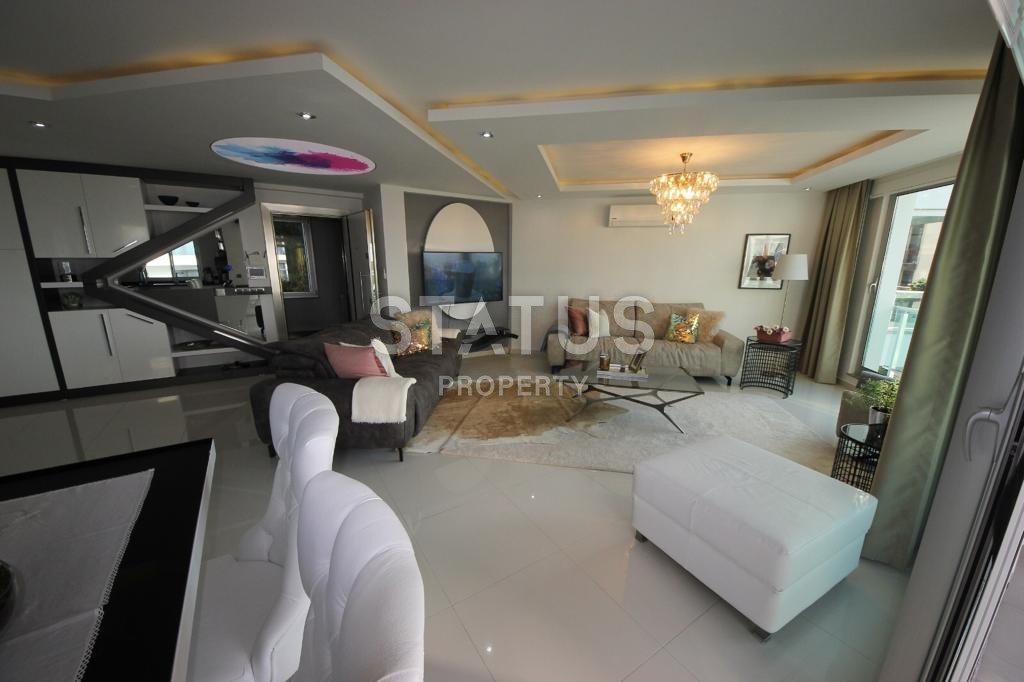 Three-room apartment 130 m2 overlooking the sea and the forest in Kargicak area. фото 16