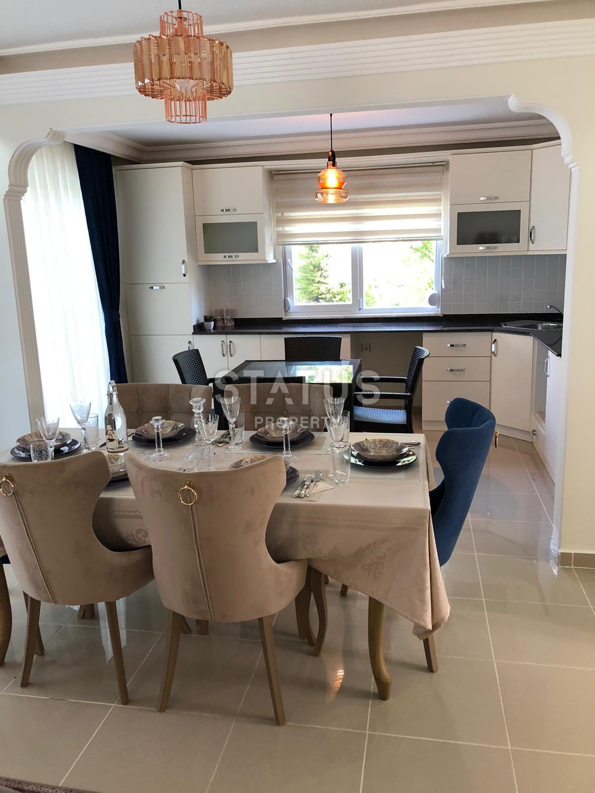 Luxurious furnished villa 4+1 layout, 250 m2 in the ecological area of Kargicak, Alanya фото 4