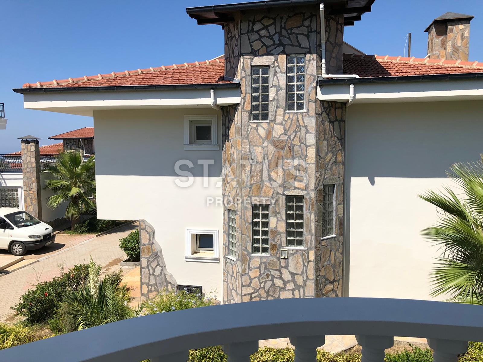 Luxurious furnished villa 4+1 layout, 250 m2 in the ecological area of Kargicak, Alanya фото 27