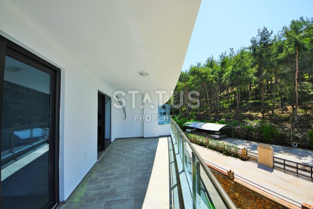 Luxury apartments in a modern complex in the Kargicak area фото 17