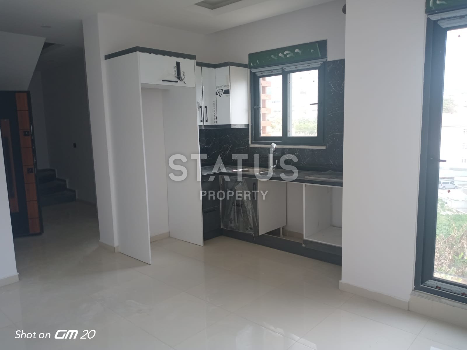 Двухуровневые апартаменты 2+1, 110 м2 в новом комплексе в Махмутларе. фото 8