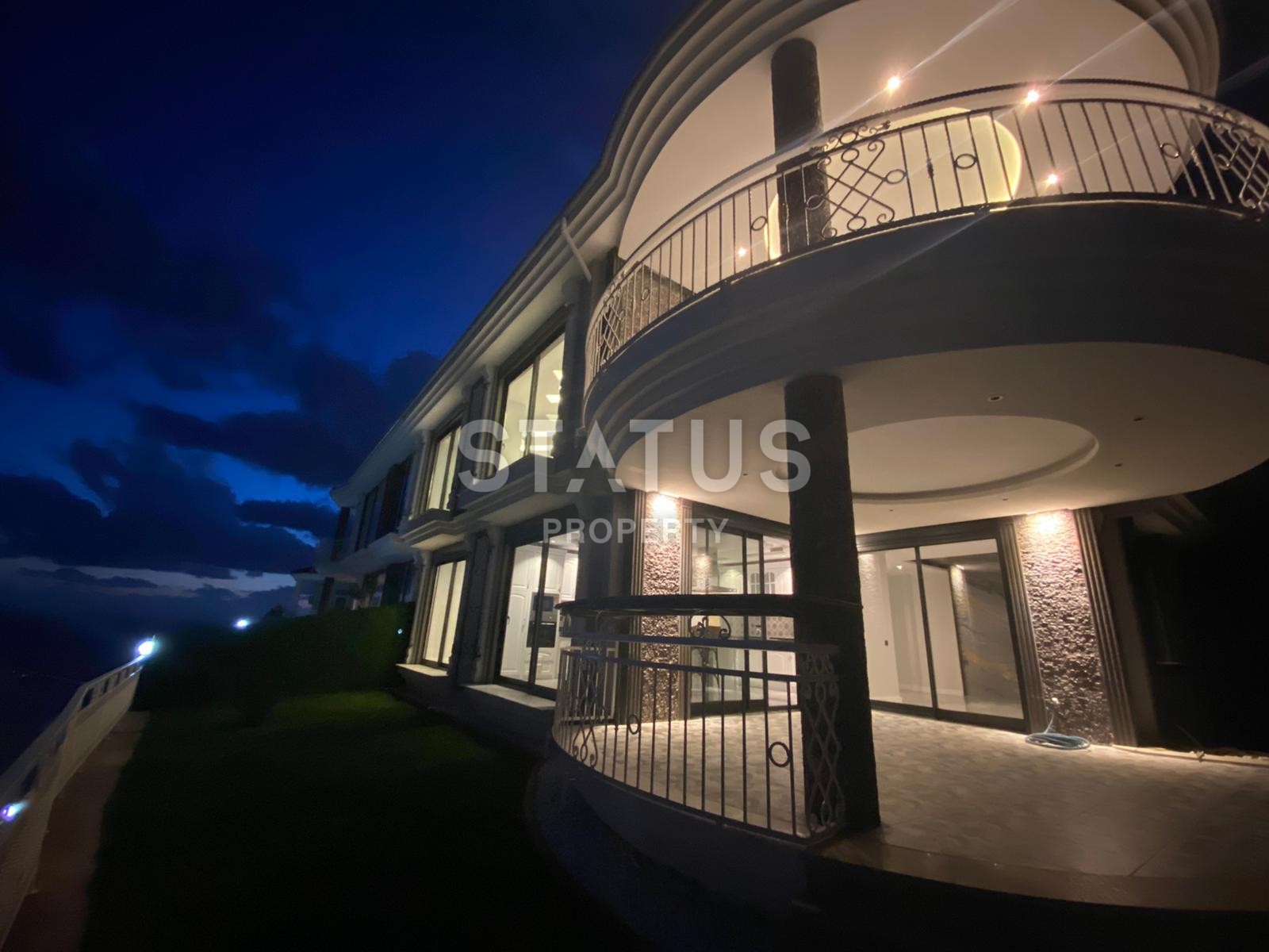 Двухэтажная вилла в центре города с видом на Аланийскую крепость в центре, 280 м2 фото 20