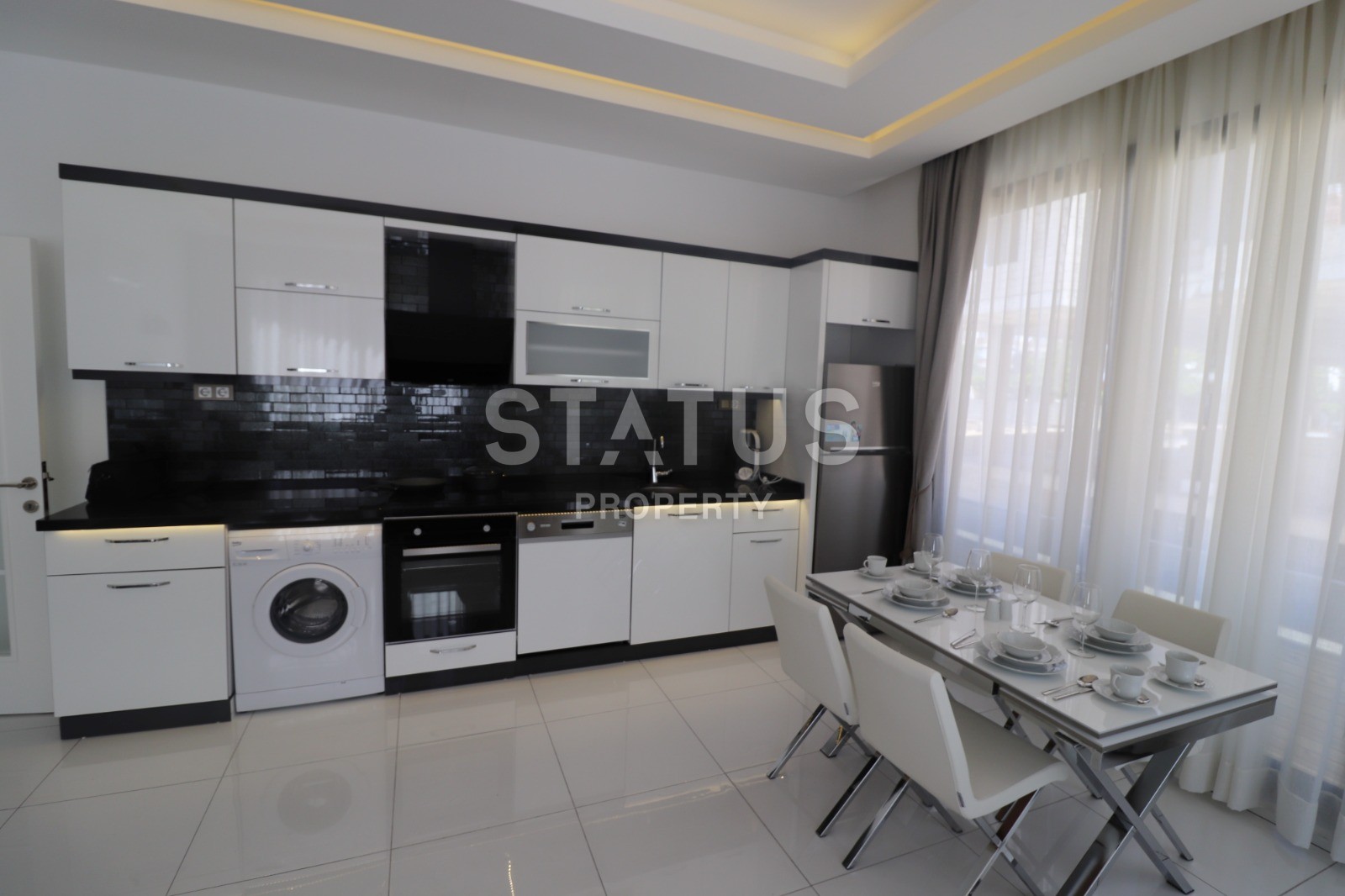 Трехкомнатная квартира в новом комплексе в центре города, 105 м2 фото 24