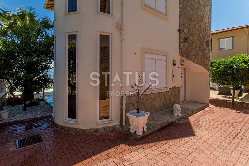 Villa 3+1 with panoramic views of the sea and the fortress. Alanya, Center. фото 4