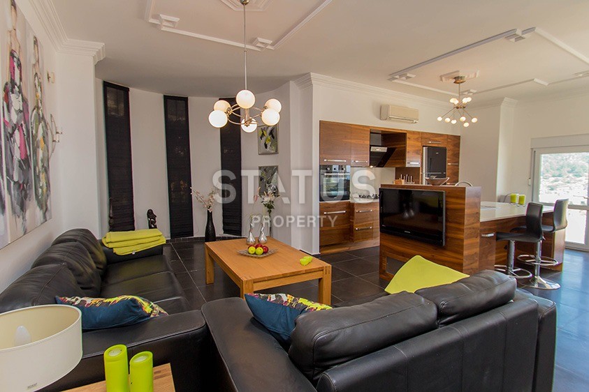 Villa 3+1 with panoramic views of the sea and the fortress. Alanya, Center. фото 6