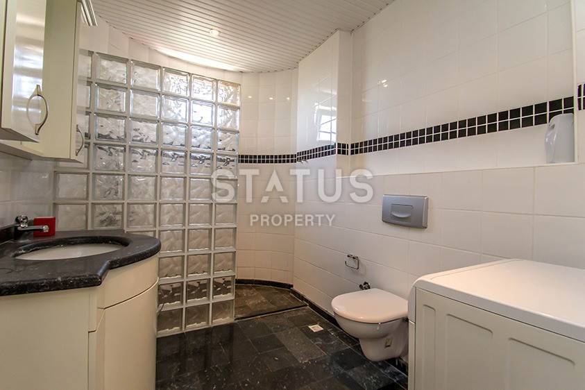 Villa 3+1 with panoramic views of the sea and the fortress. Alanya, Center. фото 8