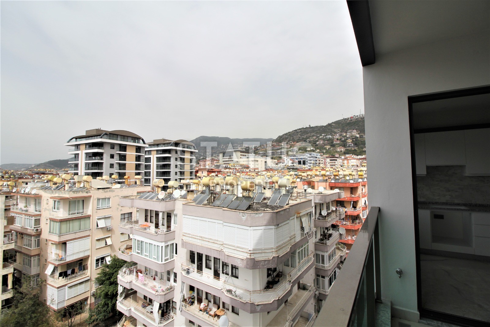 Просторная трехкомнатная квартира в новом доме в центре Алании 110 кв.м. фото 18