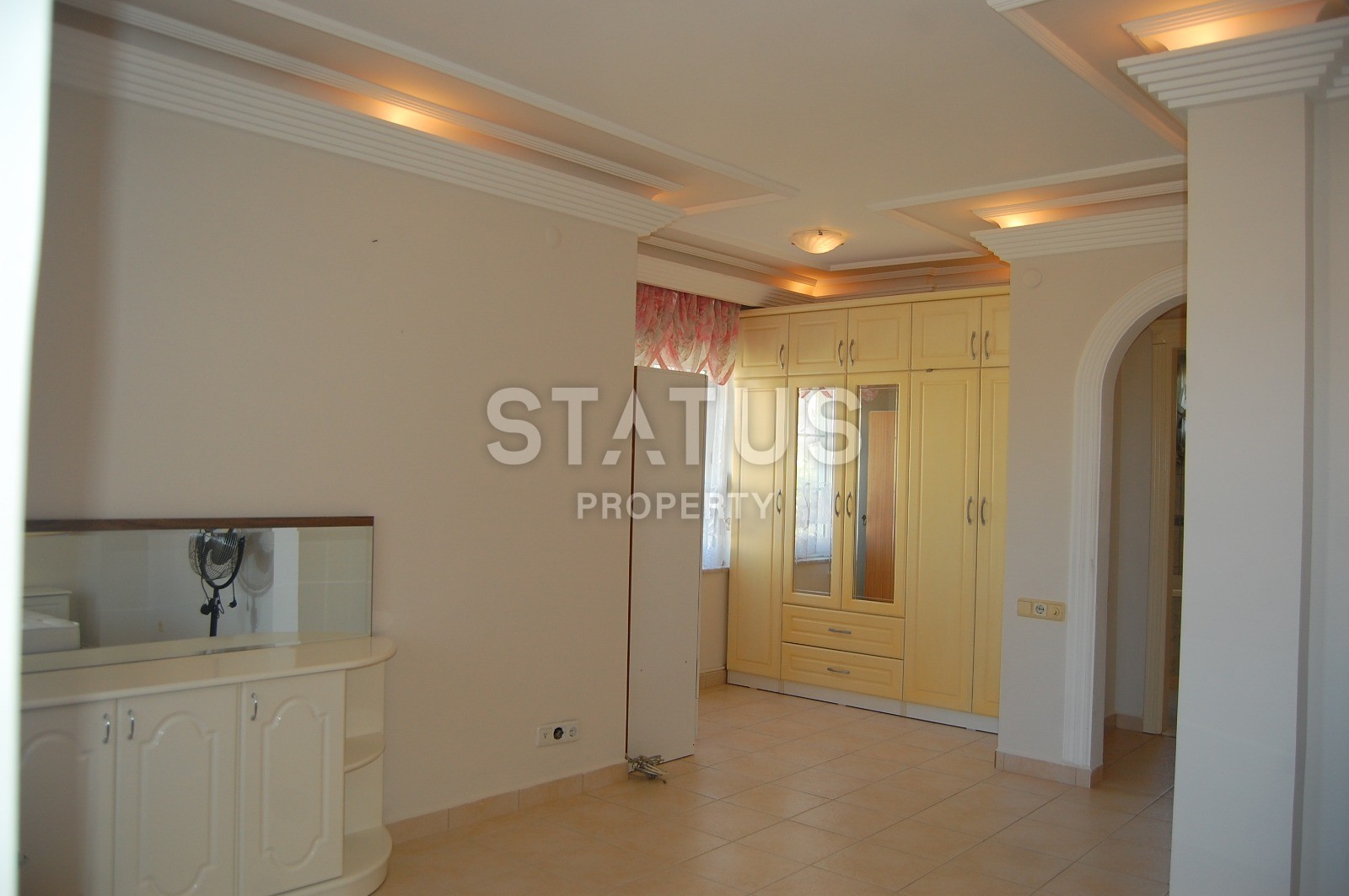 Villa 5+1, 355 m2 with a private plot and a swimming pool in the Oba area. фото 6