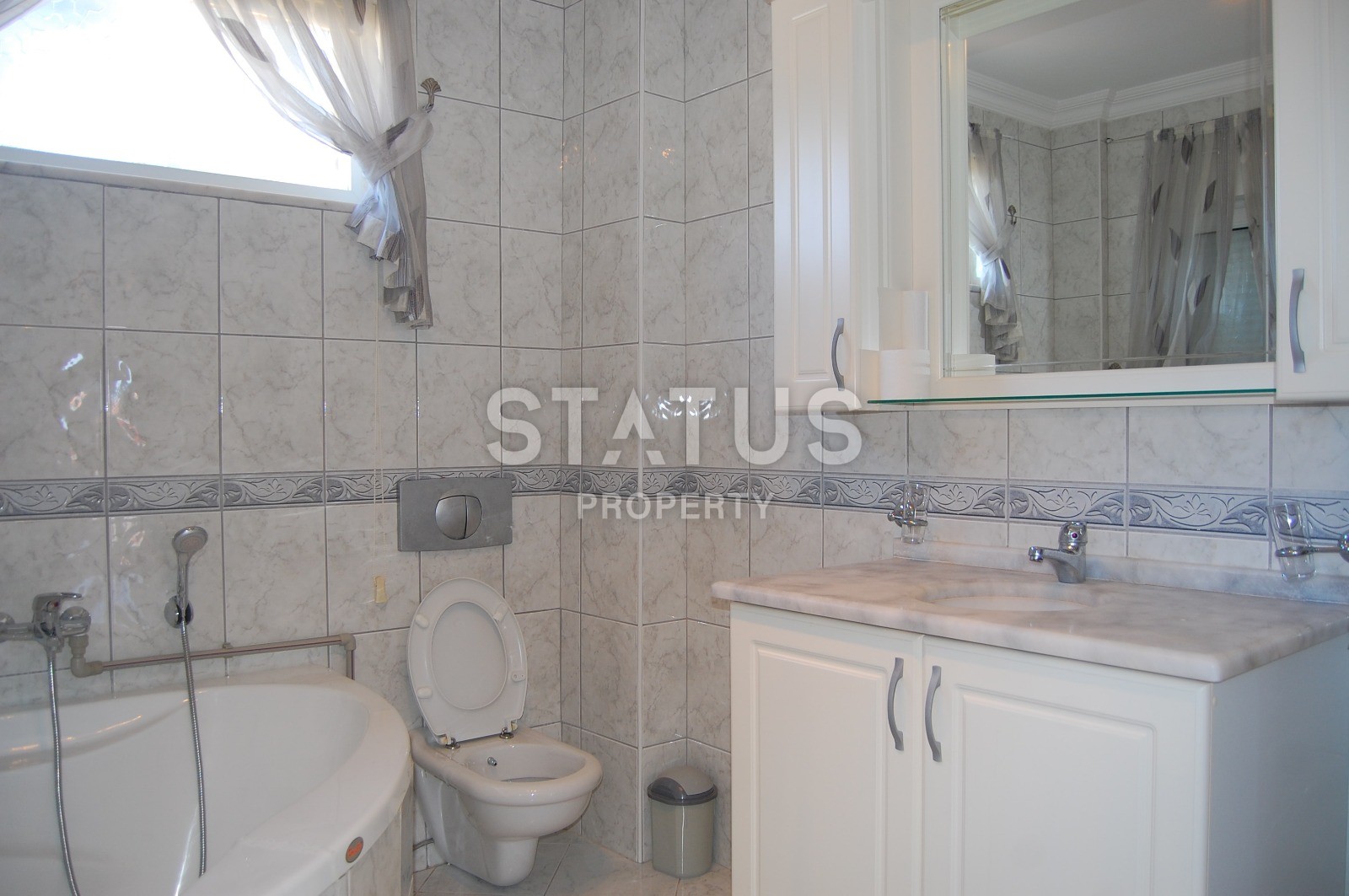 Villa 5+1, 355 m2 with a private plot and a swimming pool in the Oba area. фото 15