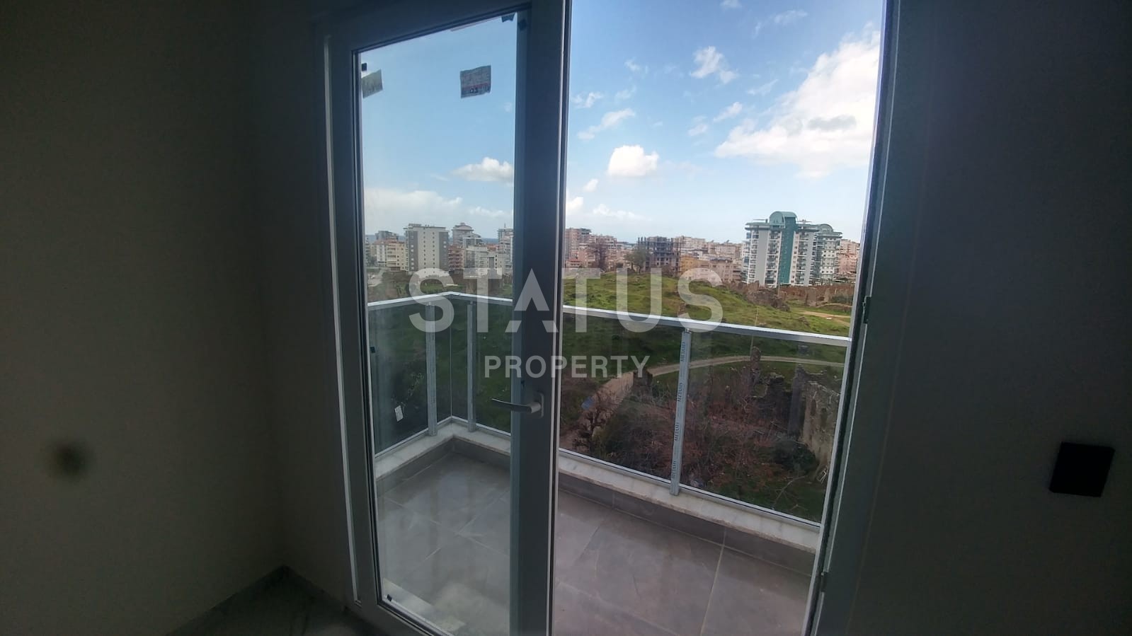 Уютная новая квартира планировки 1+1 с видом древний город Наула, район Махмутлар, Аланья фото 13