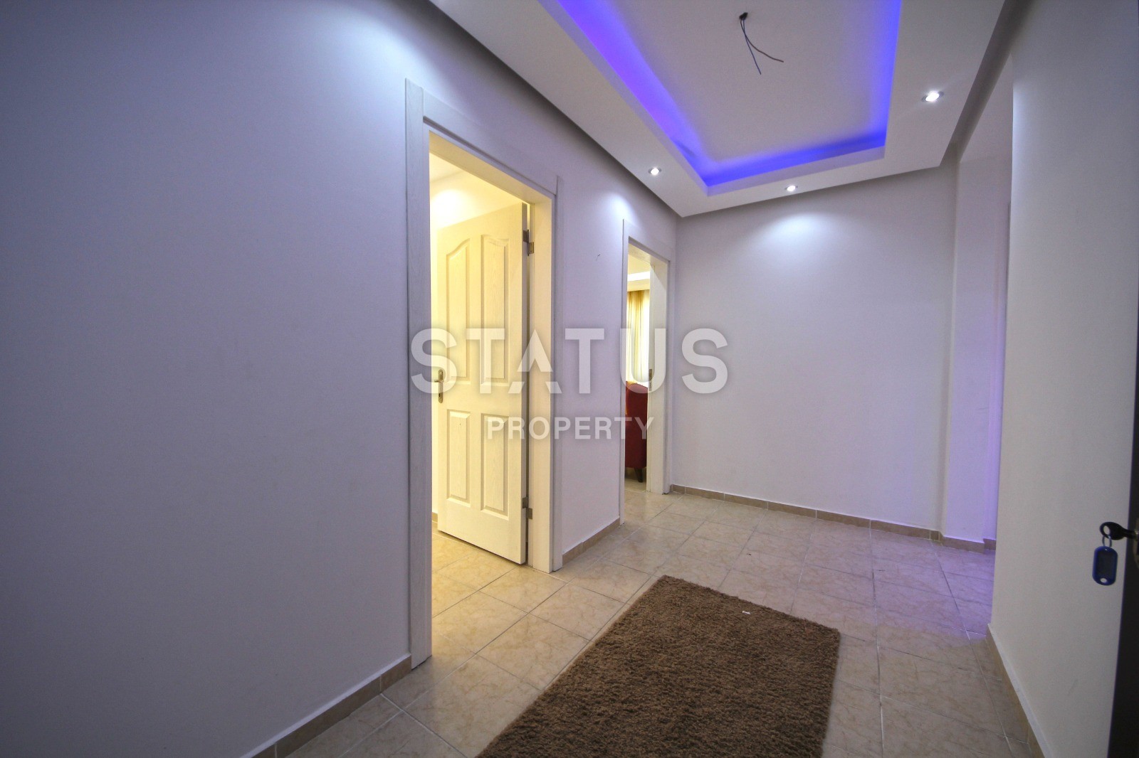 Меблированная трехкомнатная квартира 120 м2 в самом центре Махмутлара, возле часов. фото 2