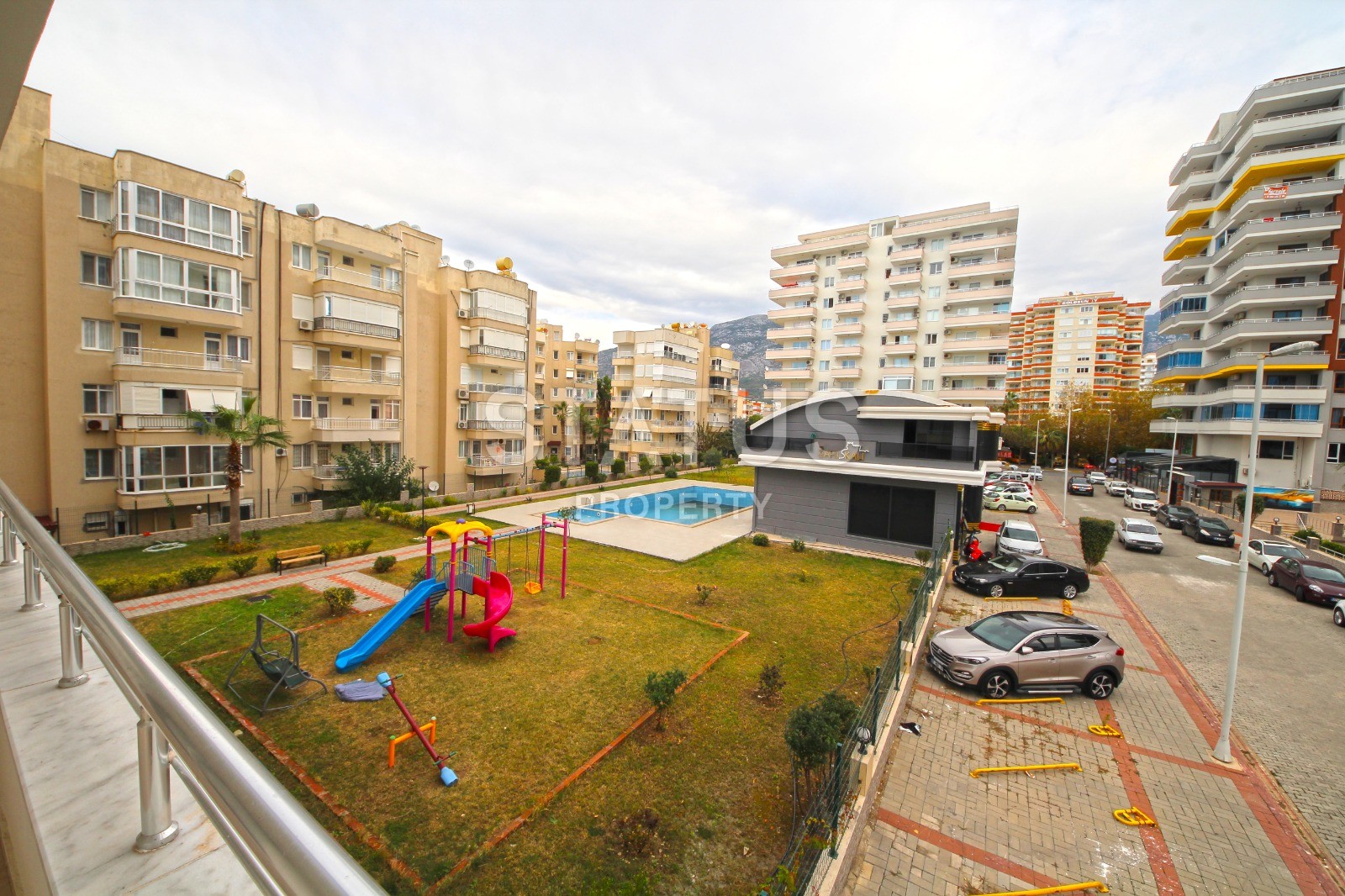 Меблированная трехкомнатная квартира 120 м2 в самом центре Махмутлара, возле часов. фото 22